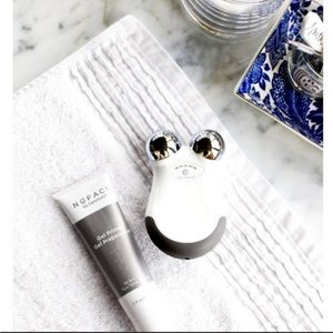 Nuface Mini Petite Facial Toning Device